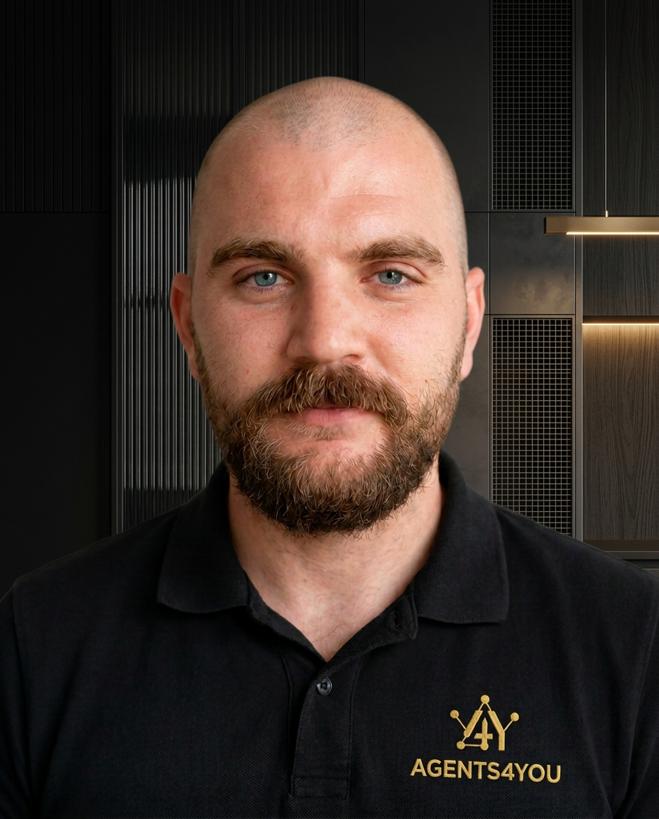 Artur Hahn, Gründer von AGENTS4YOU